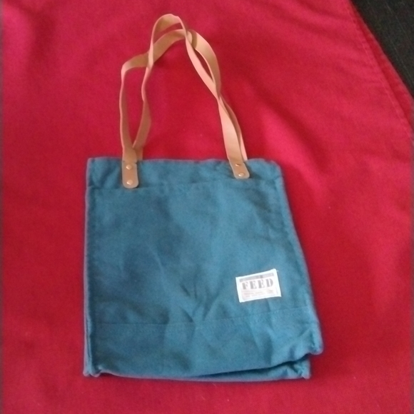 FEED CANVAS TOTE - Picture 3 of 12